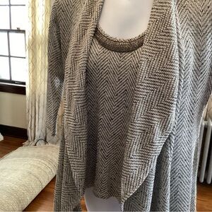 Chenault Women's Grey Metallic Herringbone Cardigan and Tank Set Petite
